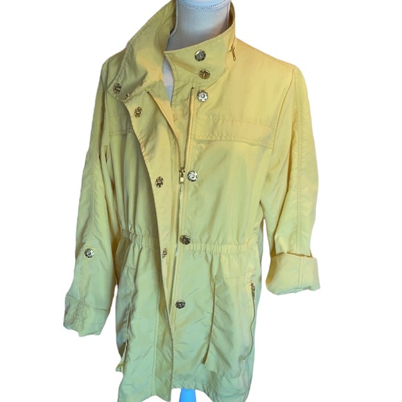 Cynthia Rowley Jackets & Blazers - Butter Yellow Windbreaker Rain Jacket Zipper Pockets & Front Closure & Snaps L